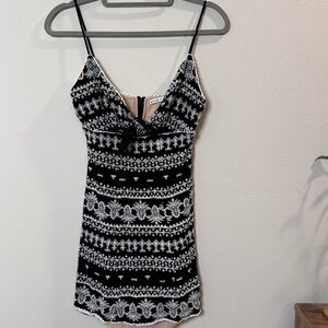 Alice + Olivia Women’s 0 Roe Embroidered Tie Front Mini Dress Party Cocktail